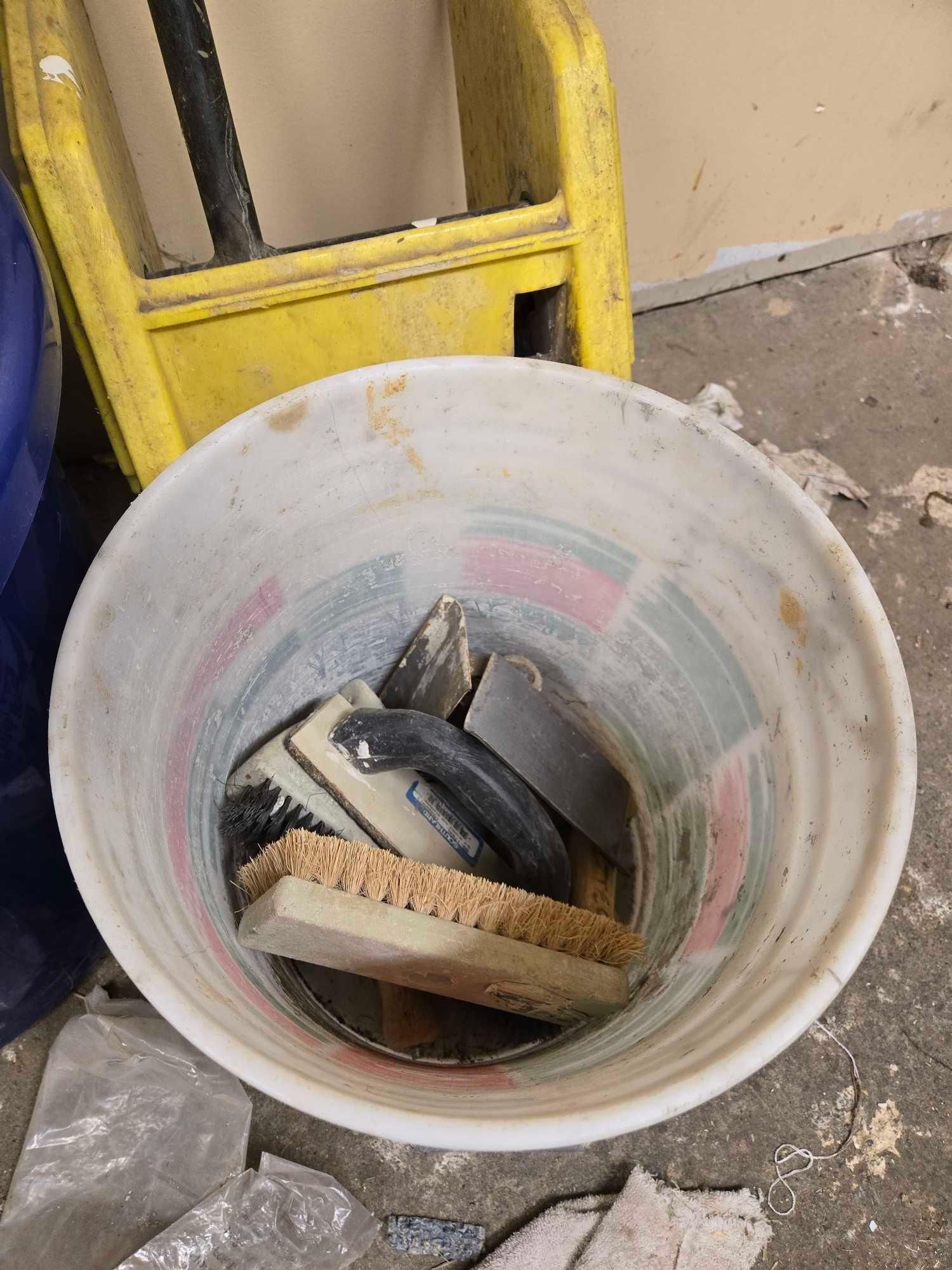 Lot image 4