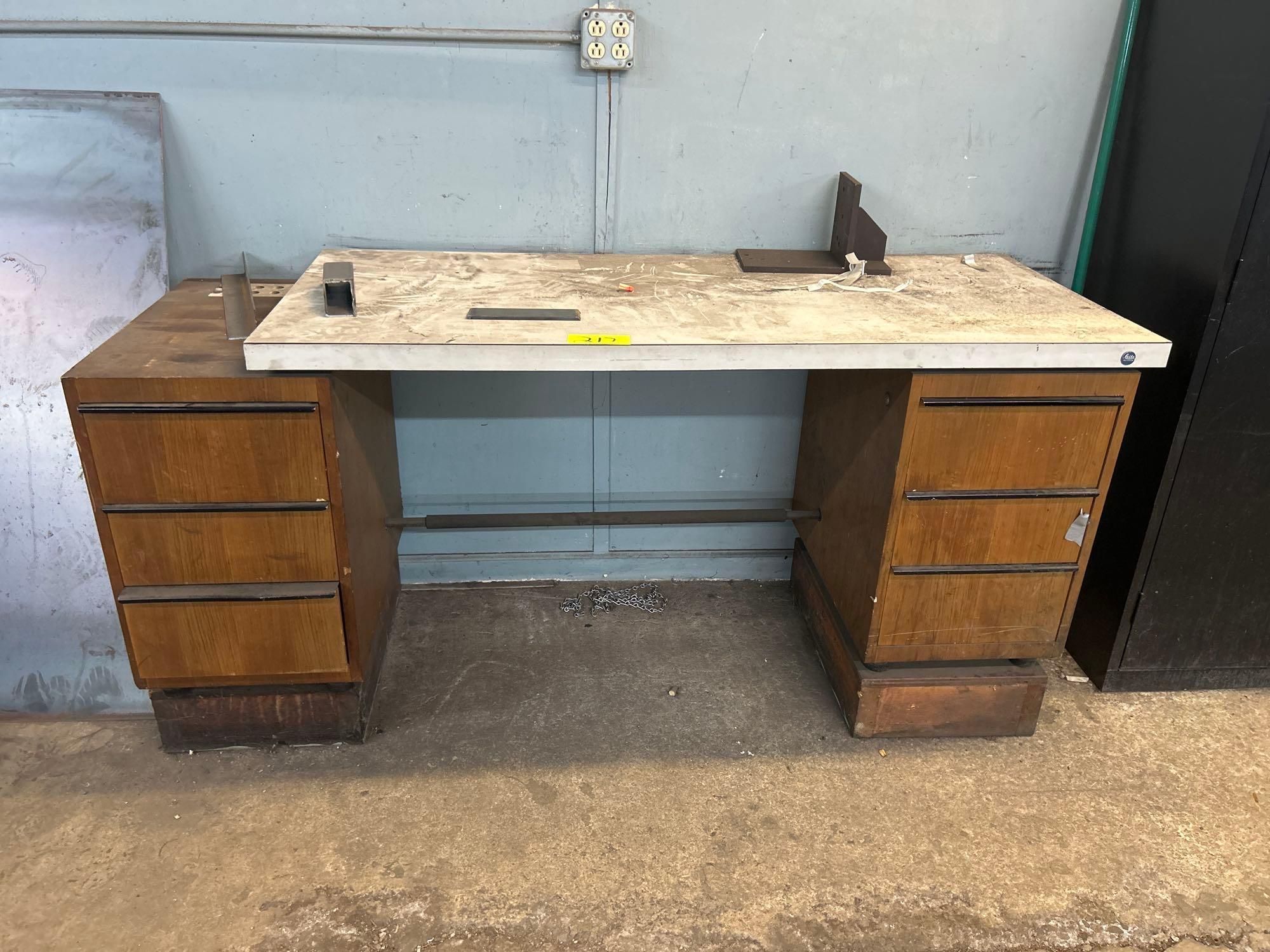 Lot image 1