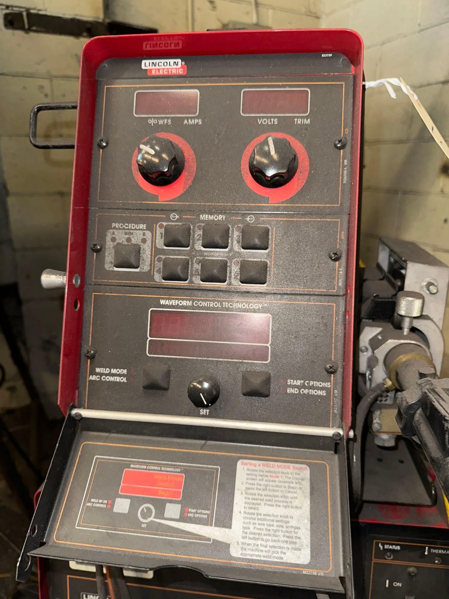 Lot image 3