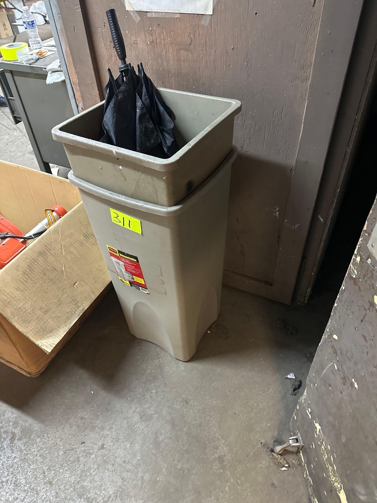 Lot image 2