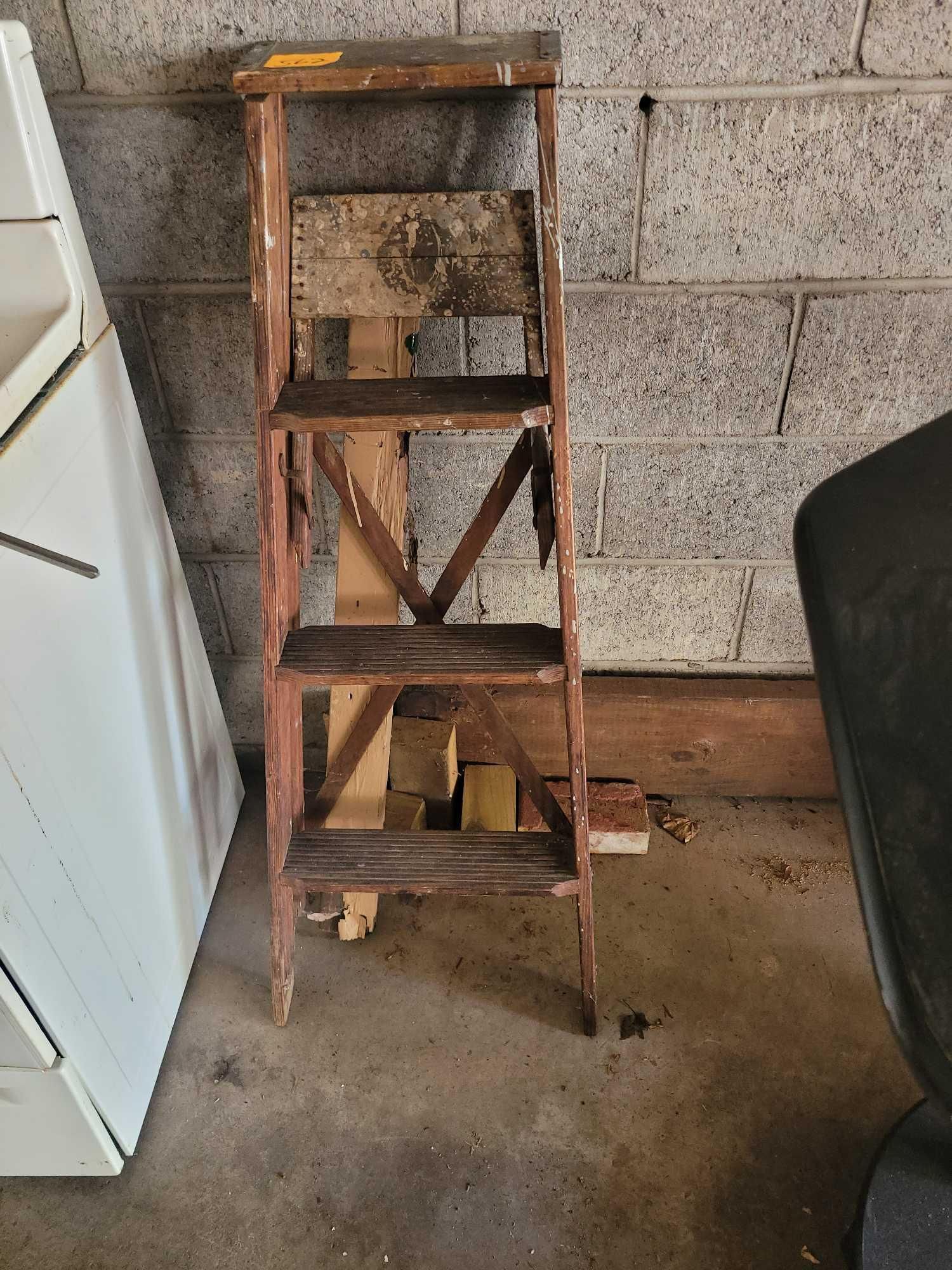Lot image 1