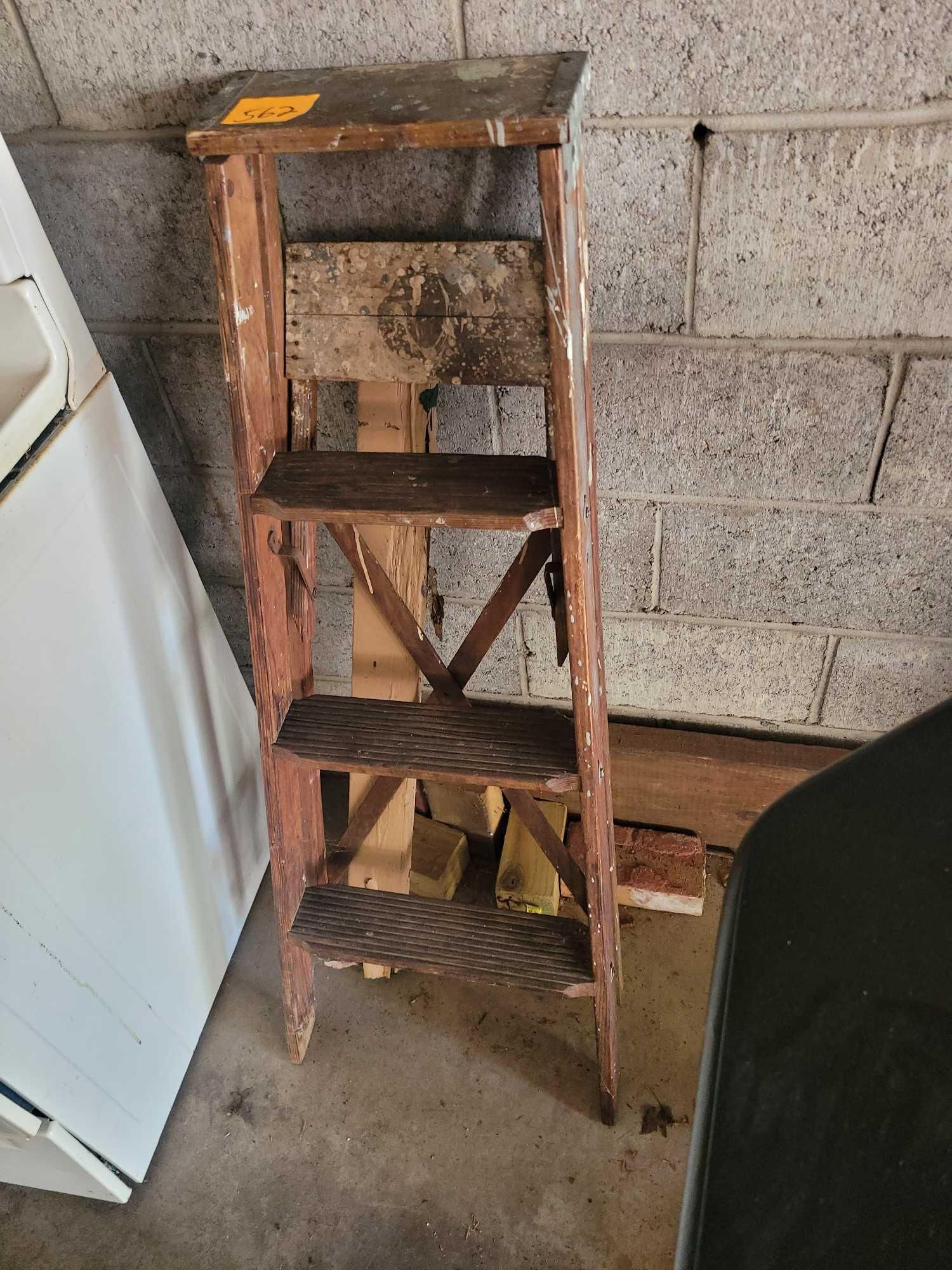 Lot image 3