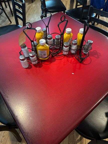 3 - Condiment Displays Condiments Included