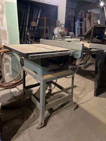 Delta 10in Tilting Arbor Saw