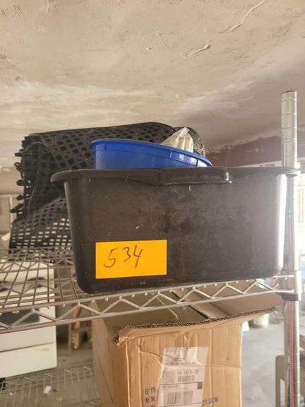 Dish Tub and Floor Matts