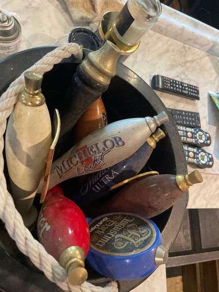 Plastic Bucket of 10 Beer Taps