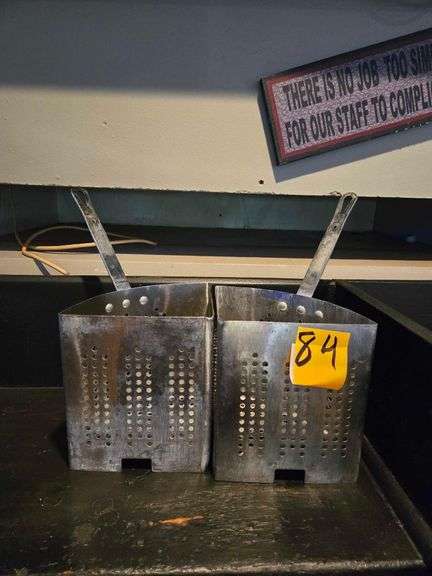 Pasta Cooker/Strainer x 2.