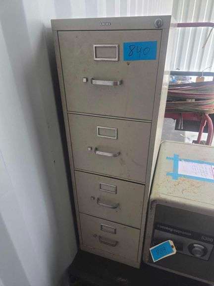 4 Drawer Filing Cabinet