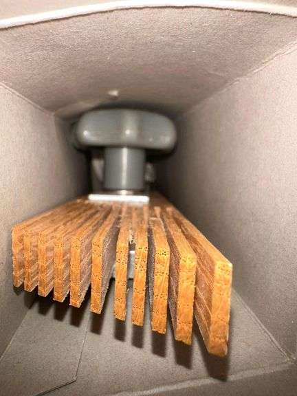 Feather Board - Routing Table Stop