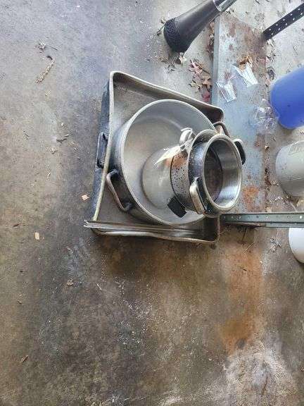 Various Pans