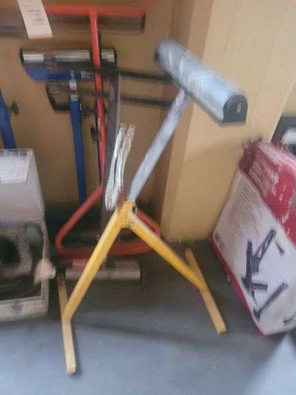 Adjustable Roller Stands