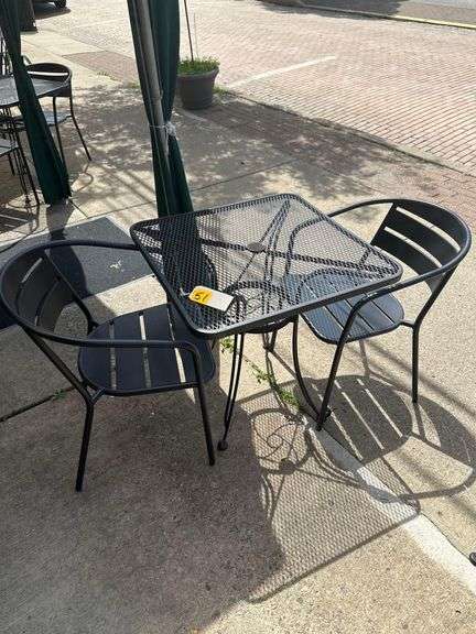 2ft. Square Steel Table With 2 Chairs