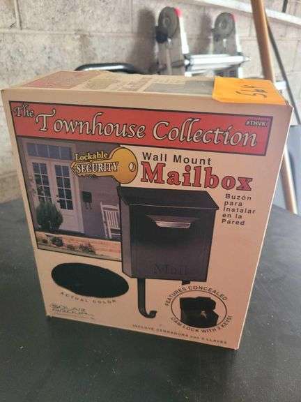 Townhouse Collection Mailbox