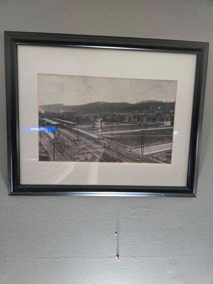 Vintage Framed Pictures x5. Largest One approx 22 in. x 18 in.