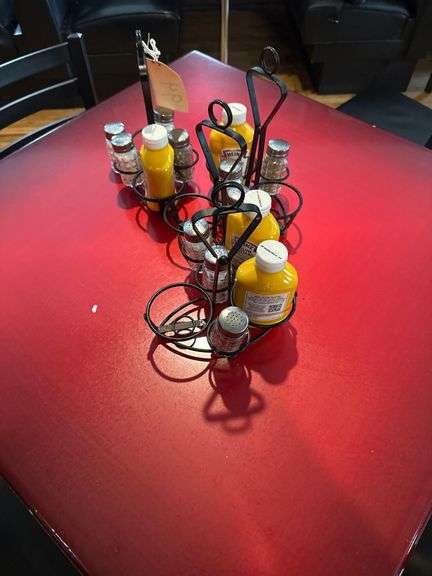 3 - Condiment Displays Condiments Included