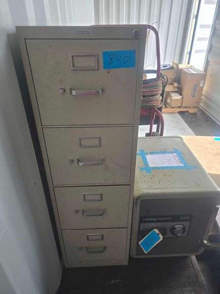 4 Drawer Filing Cabinet