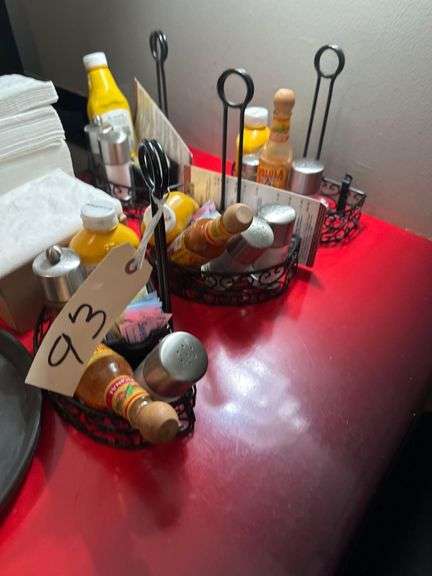 4 - Condiment Displays Condiments Included - Napkins - Tray