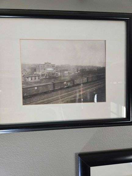 Vintage Framed Pictures x 4. Approx 13 in. x 16 in.