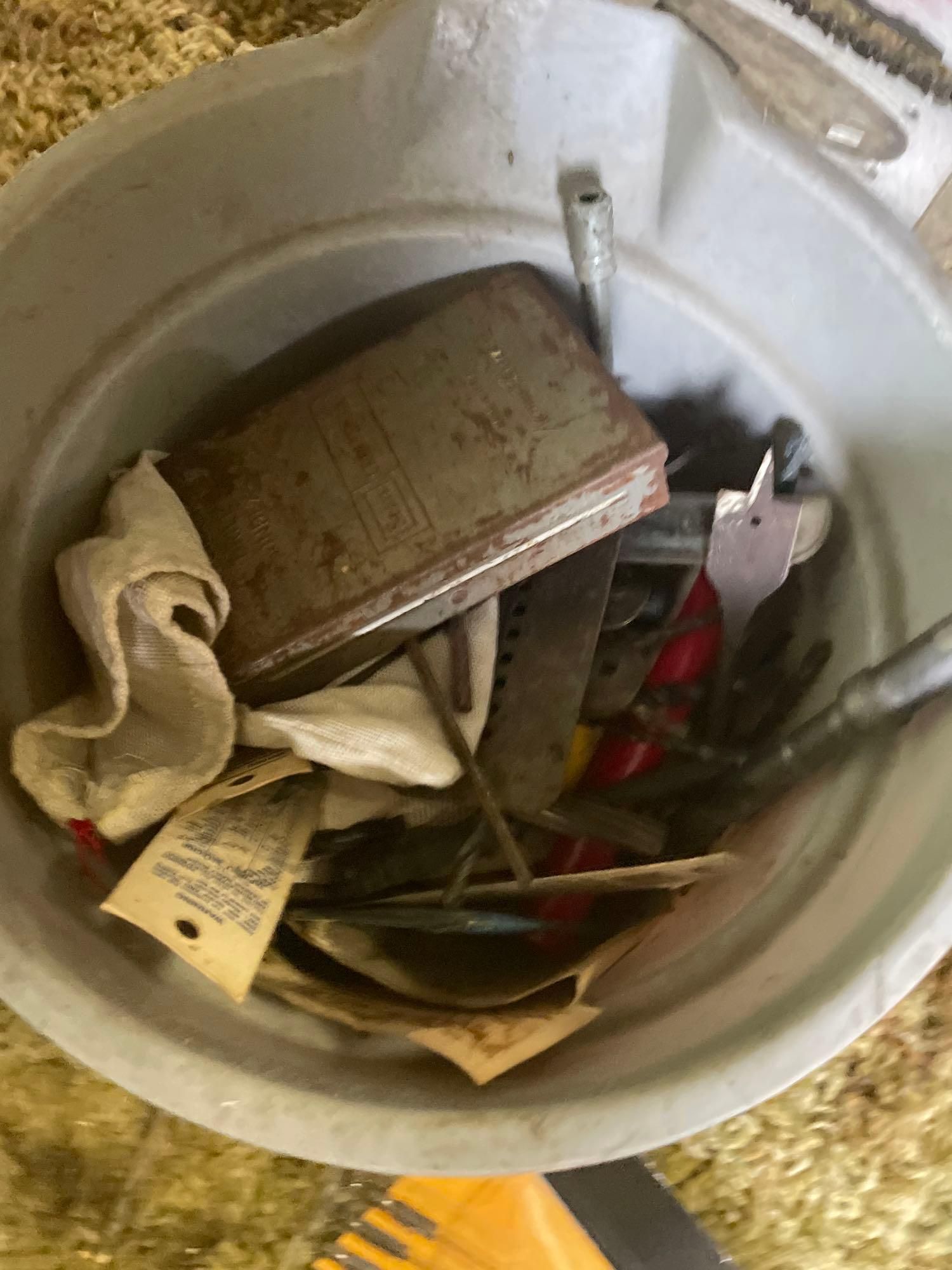 Lot image 3