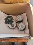 Regulator Gauges