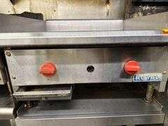 Royal Countertop Griddle w/ Stand - Natural Gas