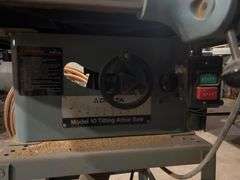 Delta 10in Tilting Arbor Saw