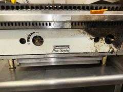 Toastmaster Pro-Series 2 Burner Countertop Grill - Natural Gas