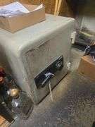 Sentry Safe 21x17x17in