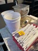 Salt&Pepper - Straws - Plastic Containers