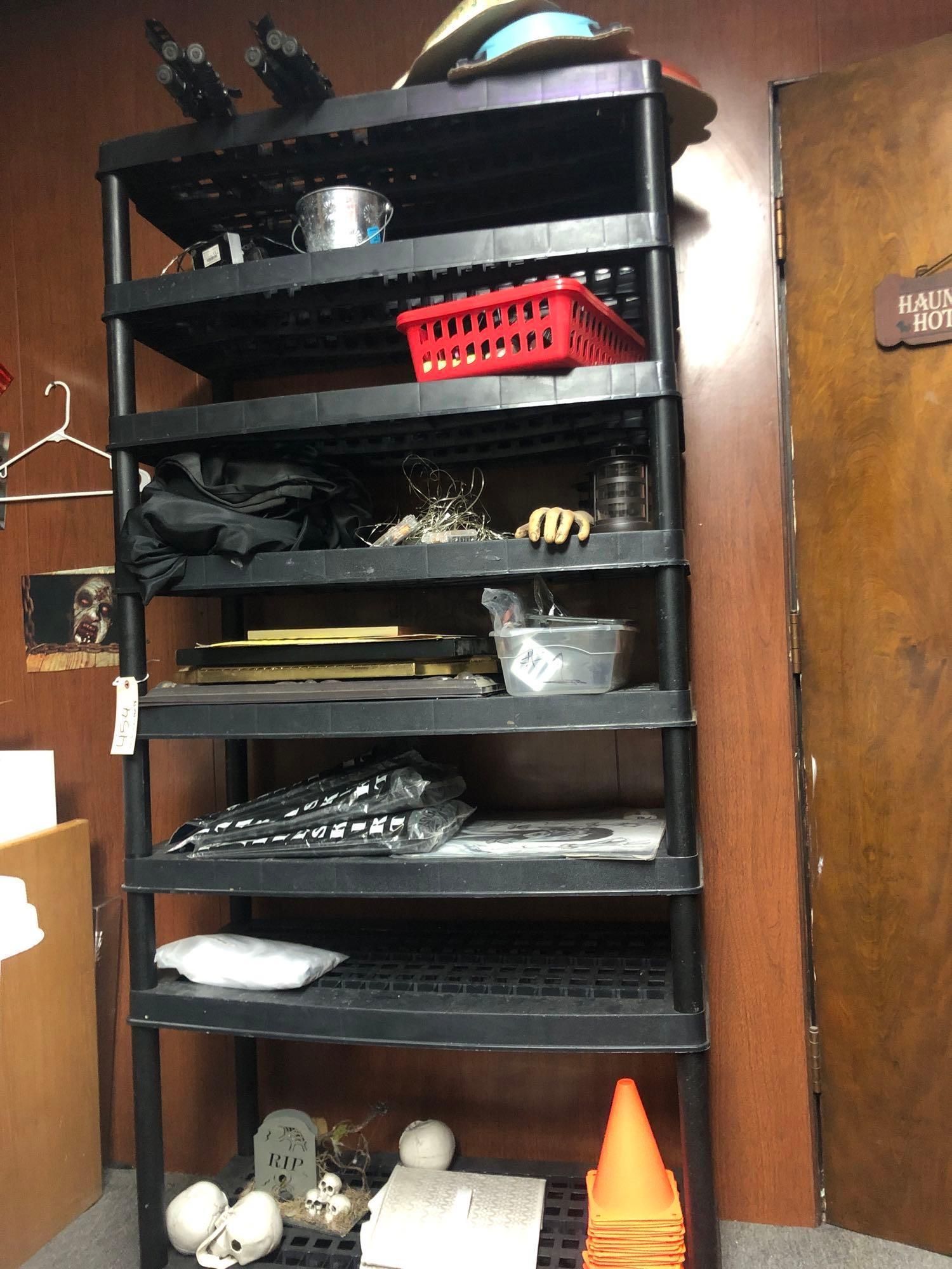 Lot image 1