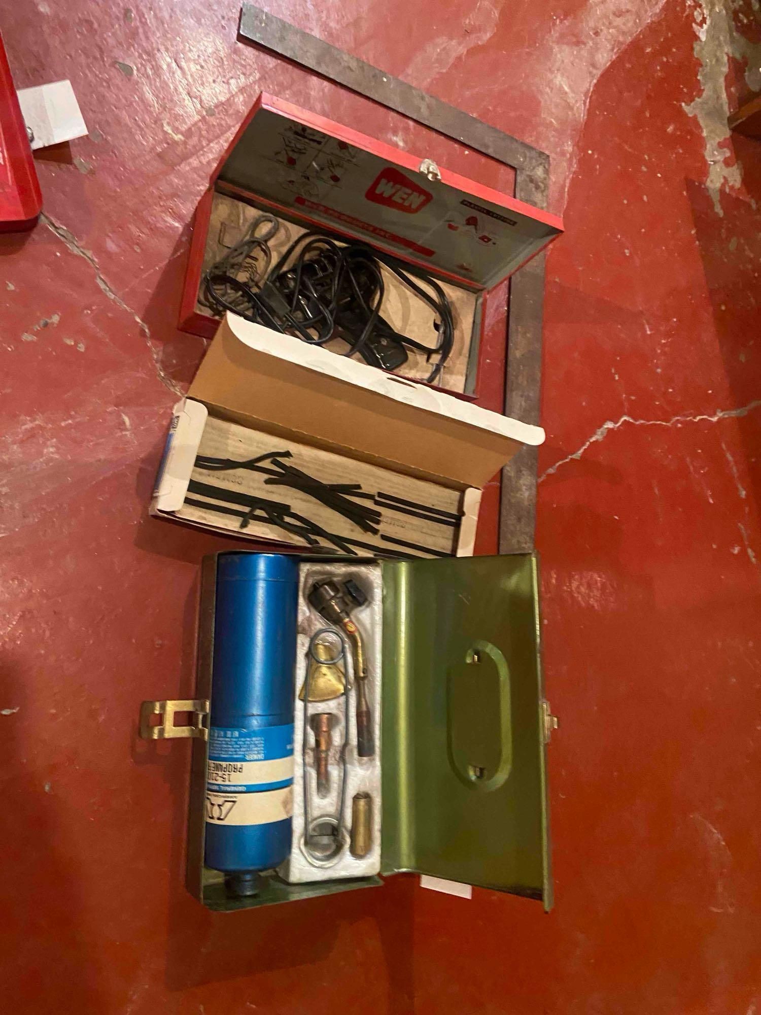 Lot image 1
