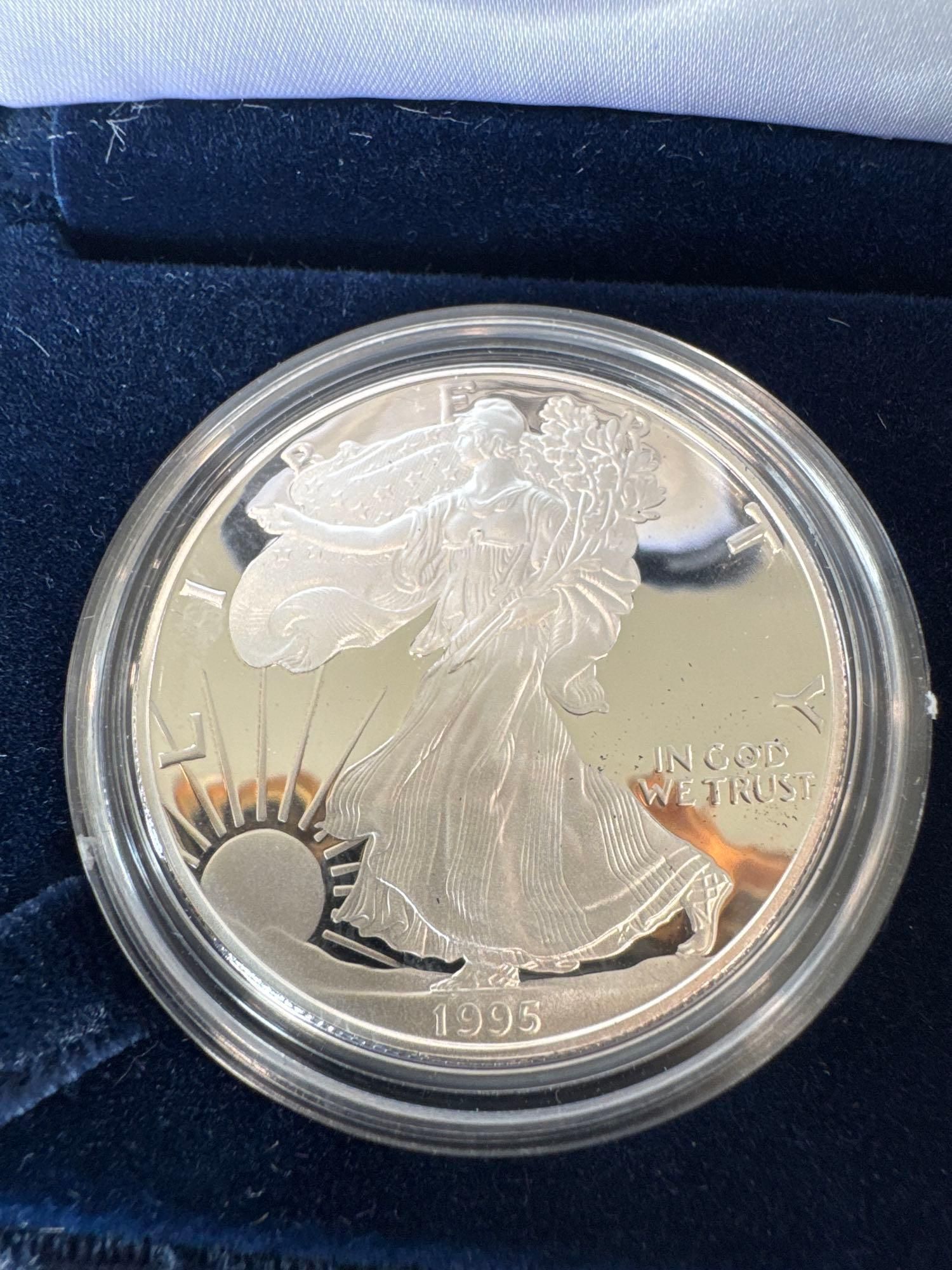 Lot image 2