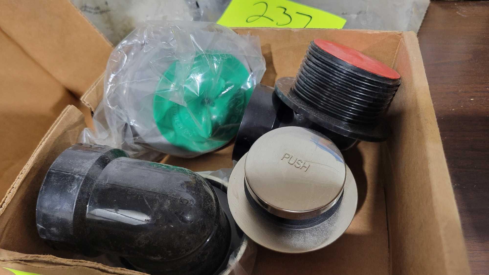 Lot image 2