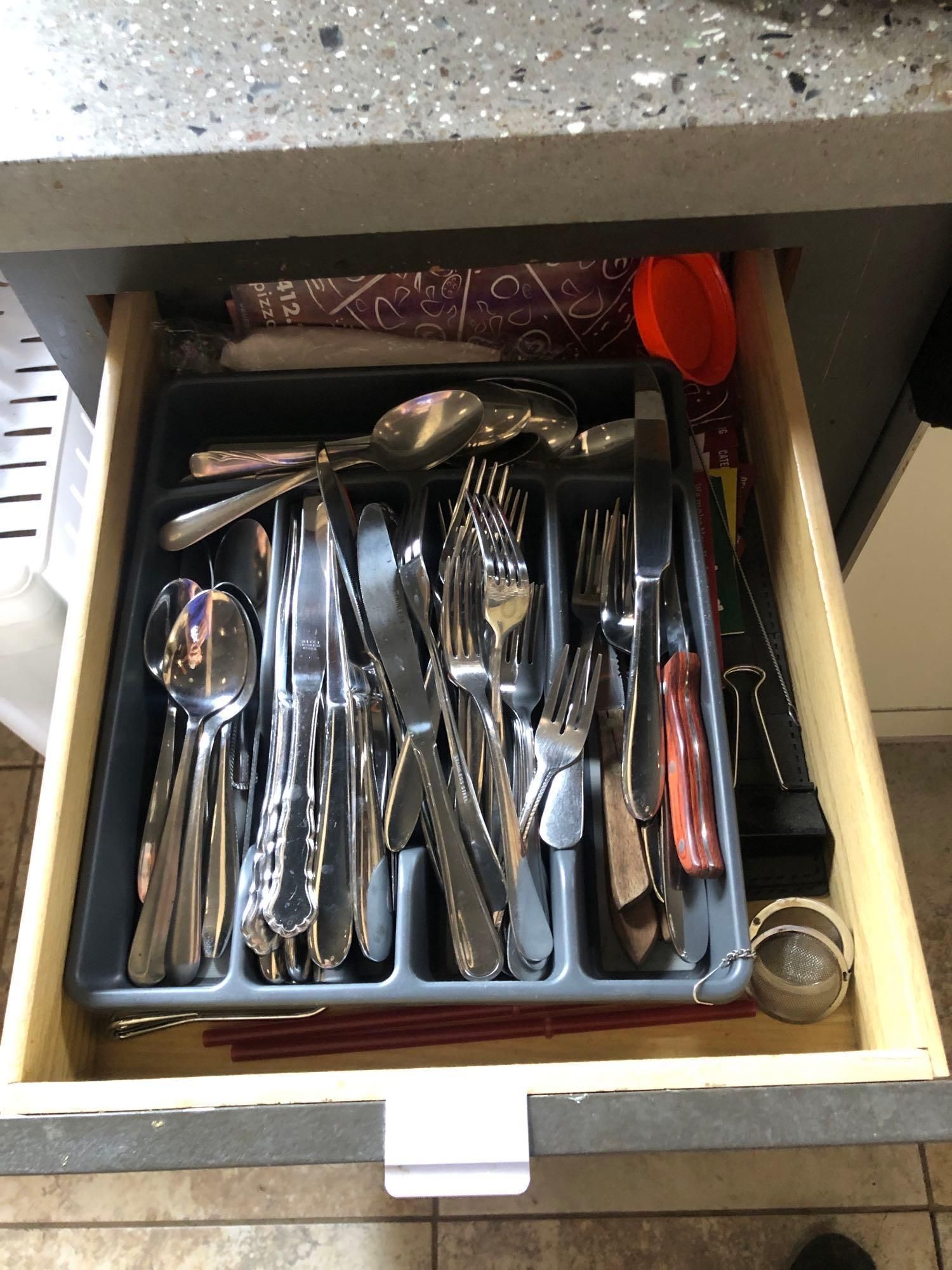 Lot image 8