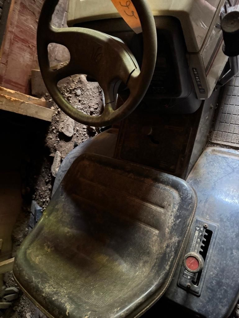 Lot image 4