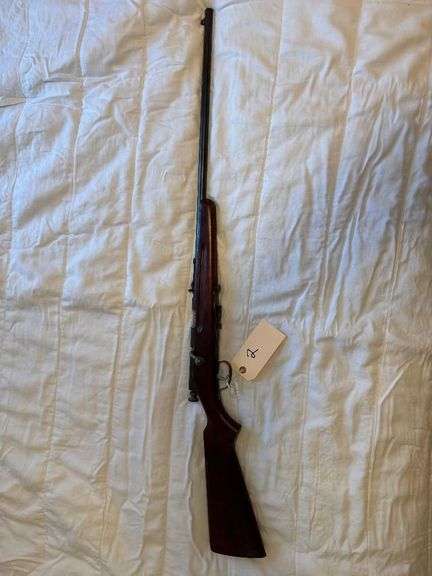 Springfield Model 56 Bolt Action .22 Rifle (All firearms will need to be picked up at a dealer - Sam Piccinini)  Preview of Guns will be at Master Ammo Co. in Rochester