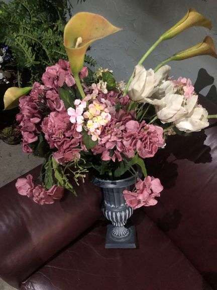 4 Faux Flower Pots, Faux Vine, Faux Plant Pot, and Faux Branch
