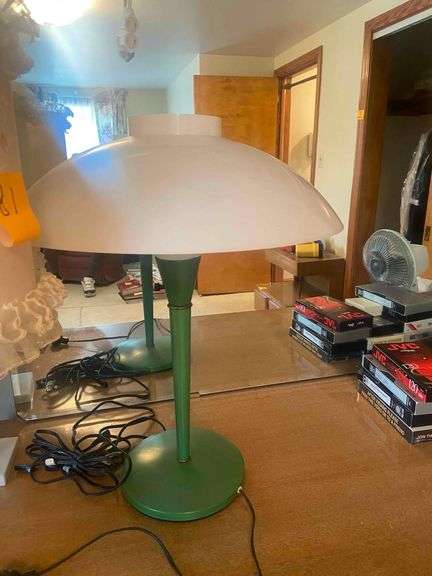 3 Lamps