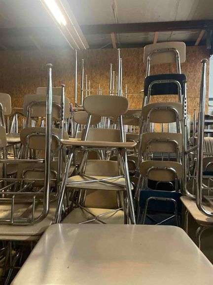10 Chairs Per Lot