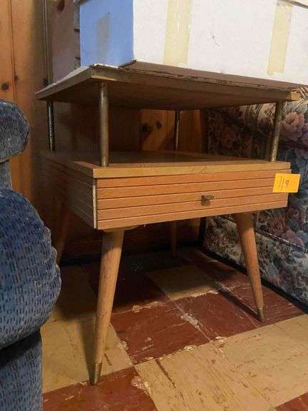 Mid Century End Table