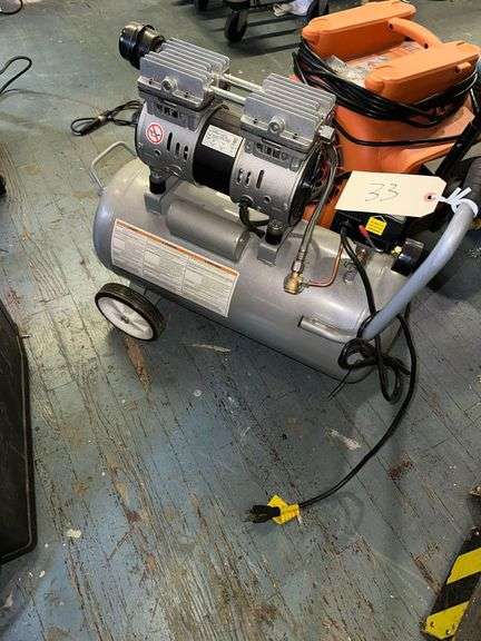 California Air Tools 8010 Oil Free Air Compressor