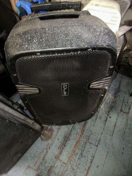 3 Large Pyle Speakers