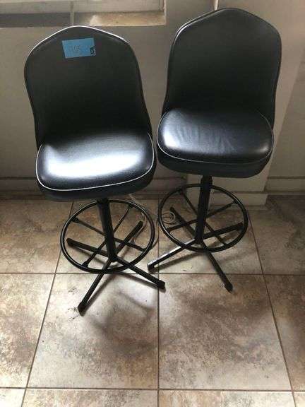 2 Leather Cushioned Bar Stools