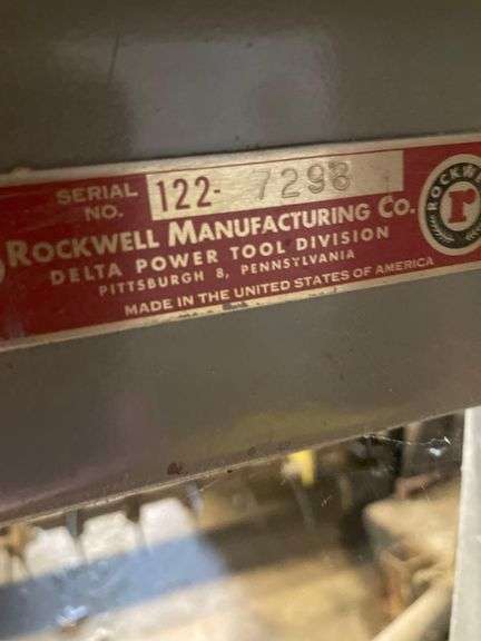 ROCKWELL DELTA Band Saw 40in. W. X 29. In. D. 80in. H. 3 Phase