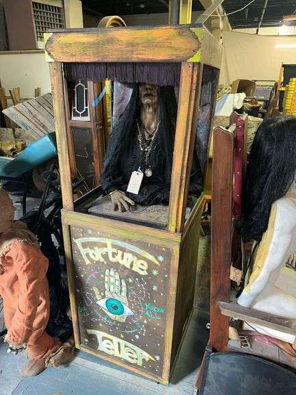 Animated Fortune Teller and Ouija Board Stand - 25in x 24in x 71in