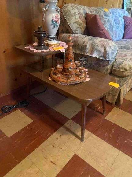 Pair of Matching End Tables