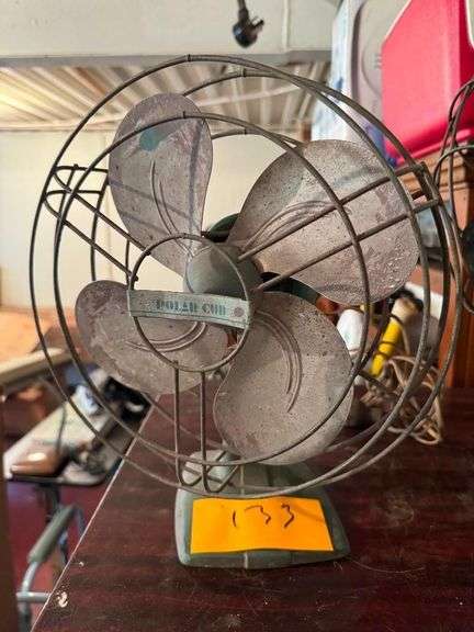 Vintage Polar Cub Fan