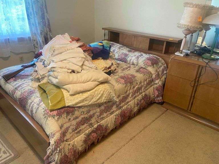 Full Size Bed with Headboard and Footboard