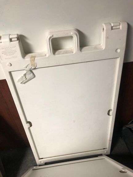 3 Large Folding Signs