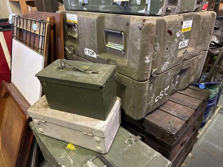 8 Various Sized Equipment Cases
